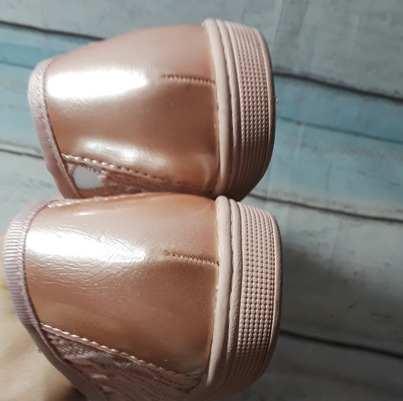 Soft Style by Hush puppies Lace Flats Slip On 7.5 - Picture 5 of 8